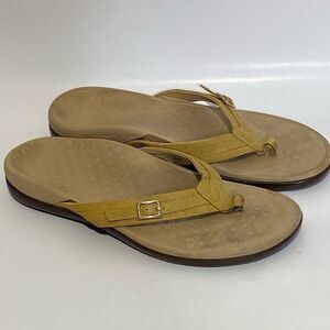 Vionic Women's Patty Suede Non-slip T-strap Flip Flop Casual‎ Sandals Size 9